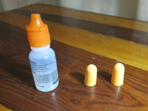 use a lubricant to insert earplugs 