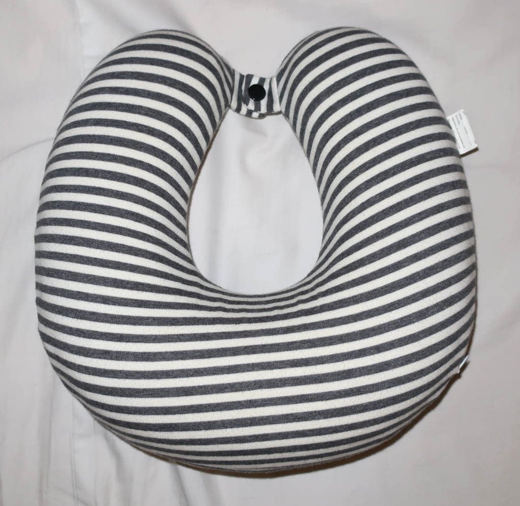 memory foam travel pillow