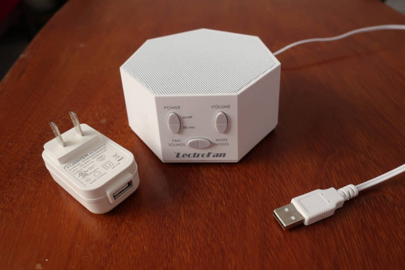 Lectrofan Classic multi-voltage plus USB power