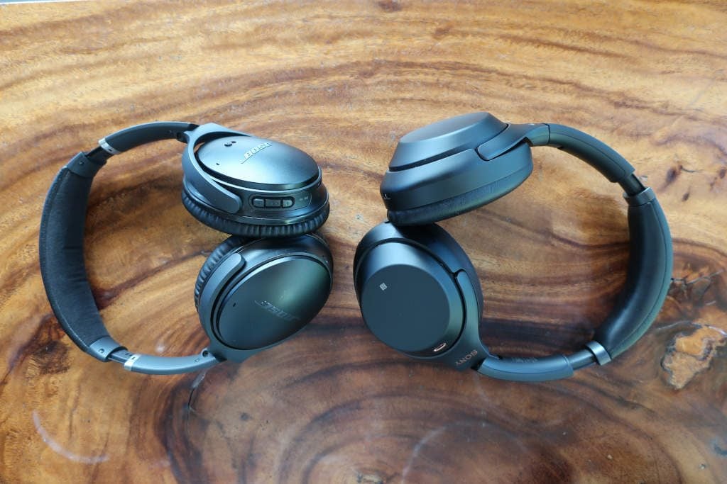 Noise cancelling headphones to block bass noise